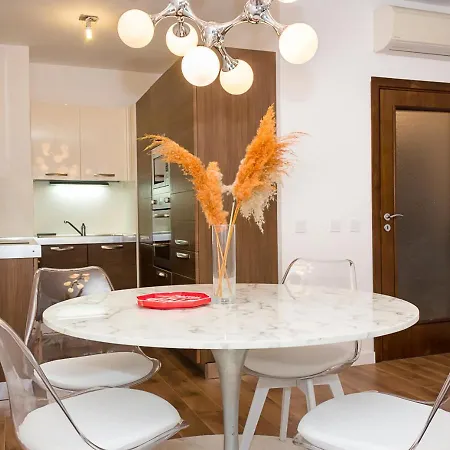 Essence - 1bd Flat With Parking & Balcony By Flat Mаnаger Apartamento Varna